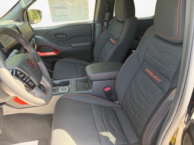 2026 Nissan Frontier Crew Cab PRO-4X 4x4