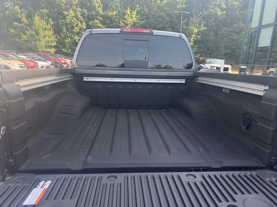 2026 Nissan Frontier Crew Cab PRO-4X 4x4