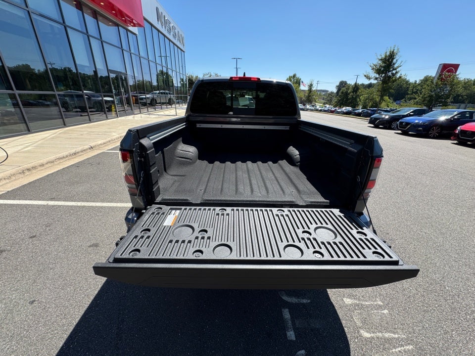 2026 Nissan Frontier Crew Cab PRO-4X 4x4