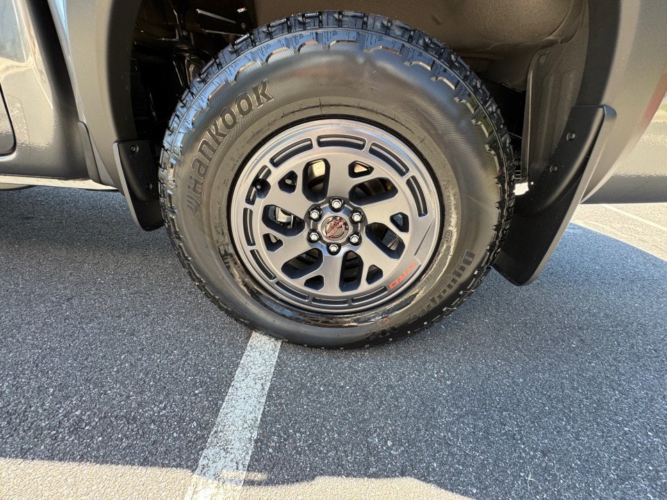 2026 Nissan Frontier Crew Cab PRO-4X 4x4