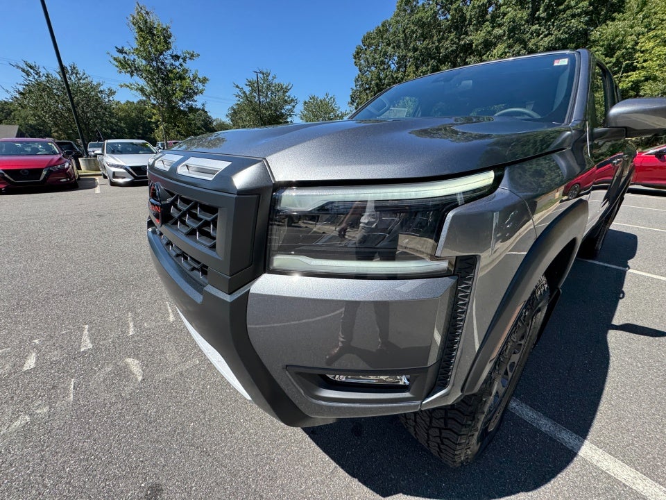 2026 Nissan Frontier Crew Cab PRO-4X 4x4