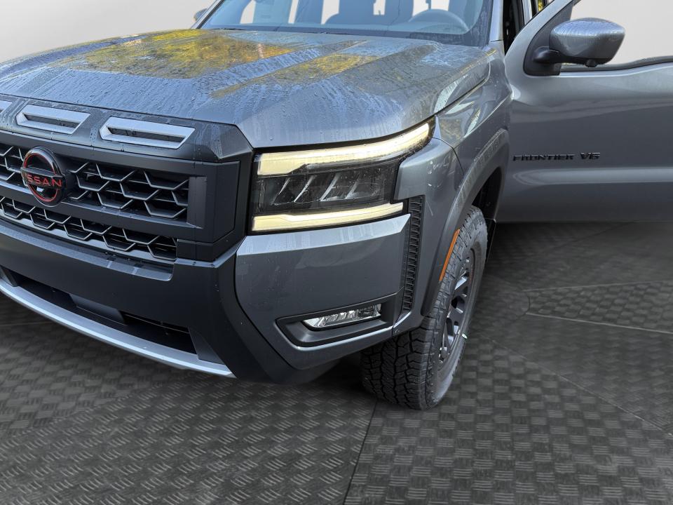 2027 Nissan Frontier PRO-4X
