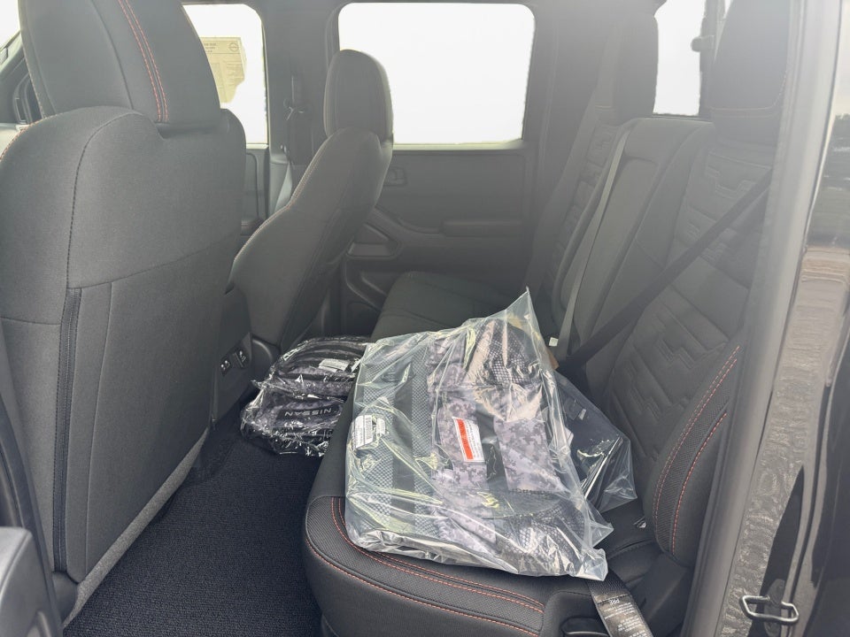 2026 Nissan Frontier Crew Cab PRO-4X 4x4