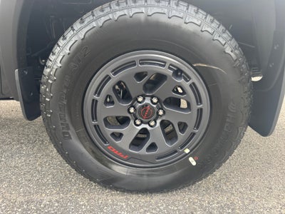 2026 Nissan Frontier Crew Cab PRO-4X 4x4