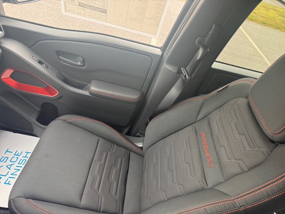 2026 Nissan Frontier Crew Cab PRO-4X 4x4