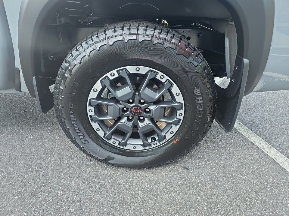 2026 Nissan Frontier Crew Cab PRO-4X 4x4