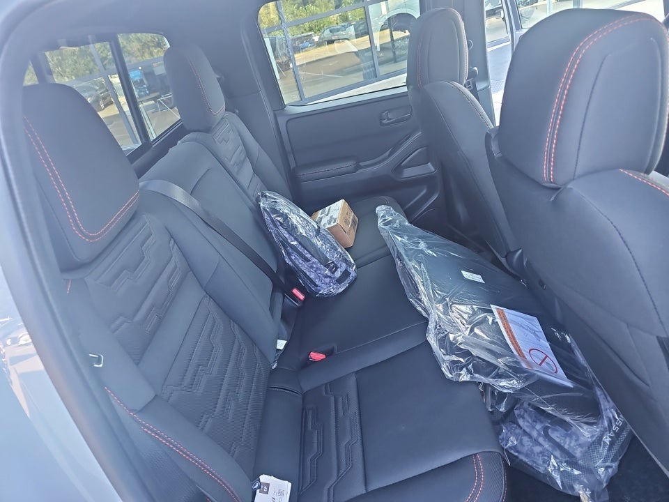 2026 Nissan Frontier Crew Cab PRO-4X 4x4