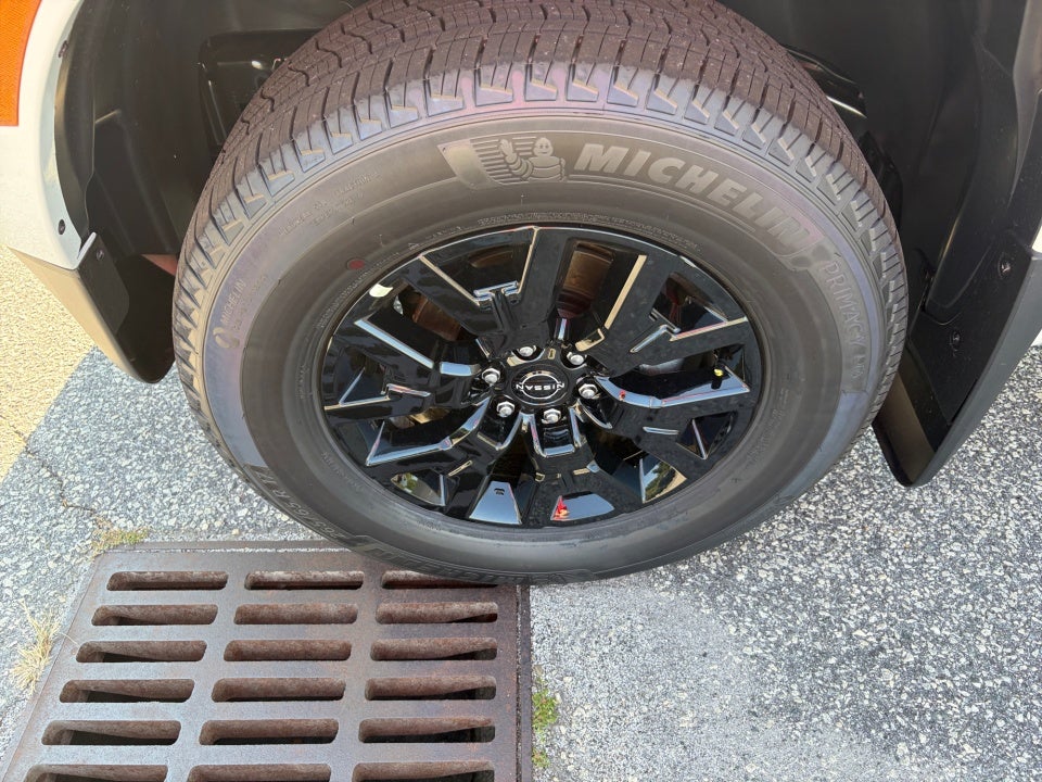 2026 Nissan Frontier Crew Cab SV 4x4