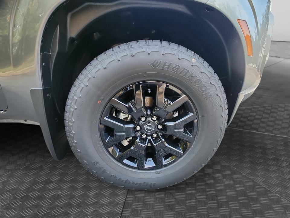 2027 Nissan Frontier SV