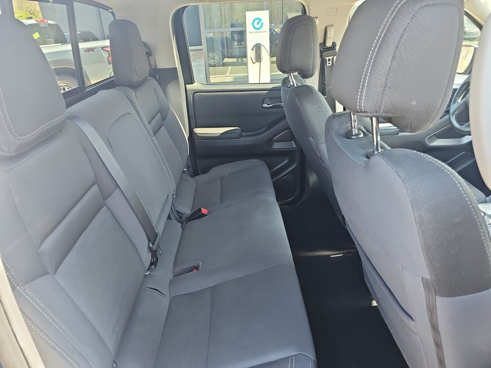 2023 Nissan Frontier Crew Cab Long Bed SV 4x4