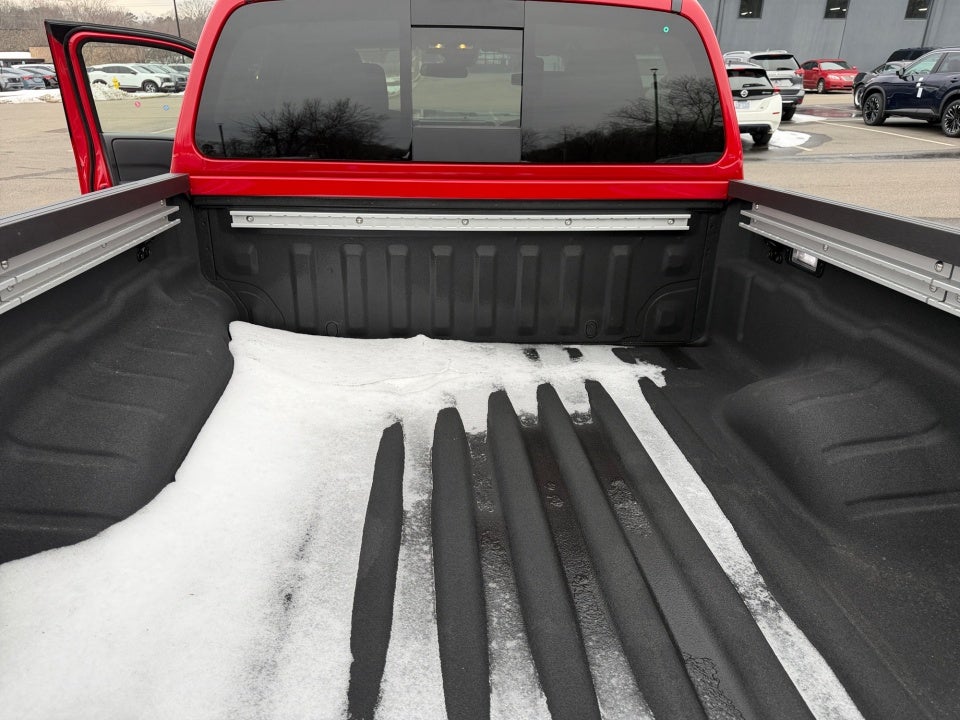 2026 Nissan Frontier Crew Cab Long Bed SV 4x4