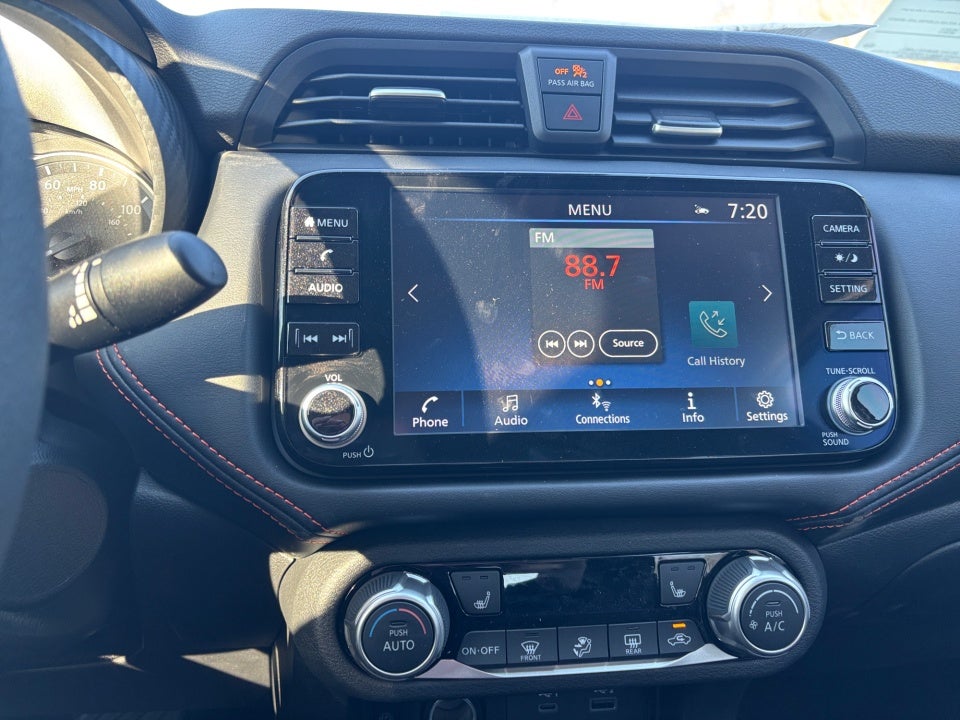 2025 Nissan Versa 1.6 SR