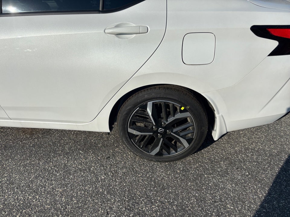 2025 Nissan Versa 1.6 SR