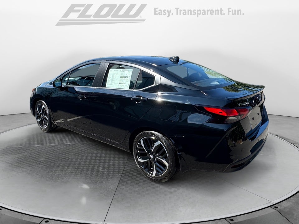 2025 Nissan Versa 1.6 SR