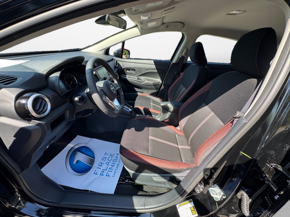 2025 Nissan Versa 1.6 SR