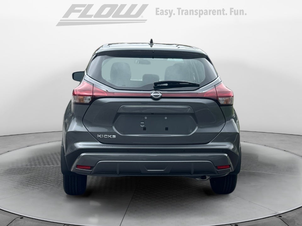 2025 Nissan Kicks Play S