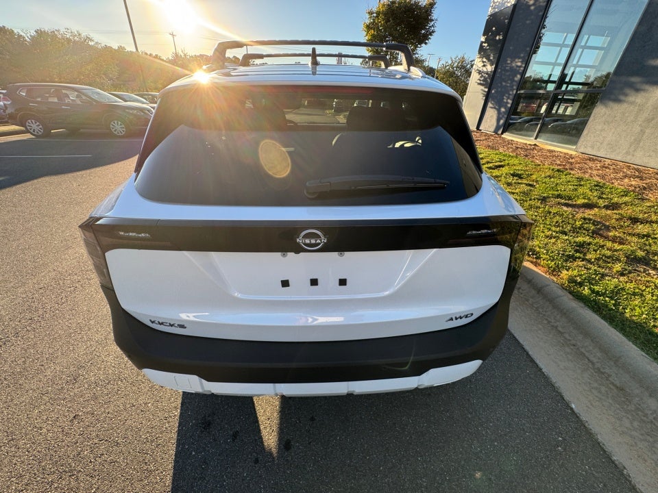 2026 Nissan Kicks SV