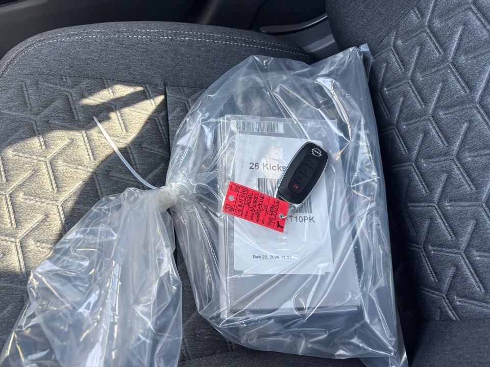 2026 Nissan Kicks SV