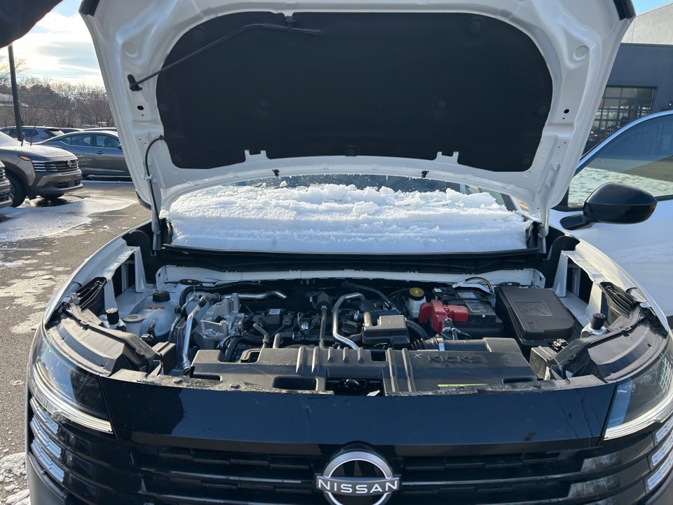 2026 Nissan Kicks SV