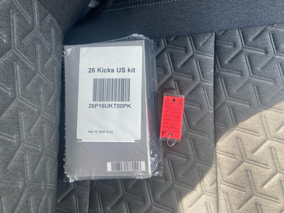 2026 Nissan Kicks SV