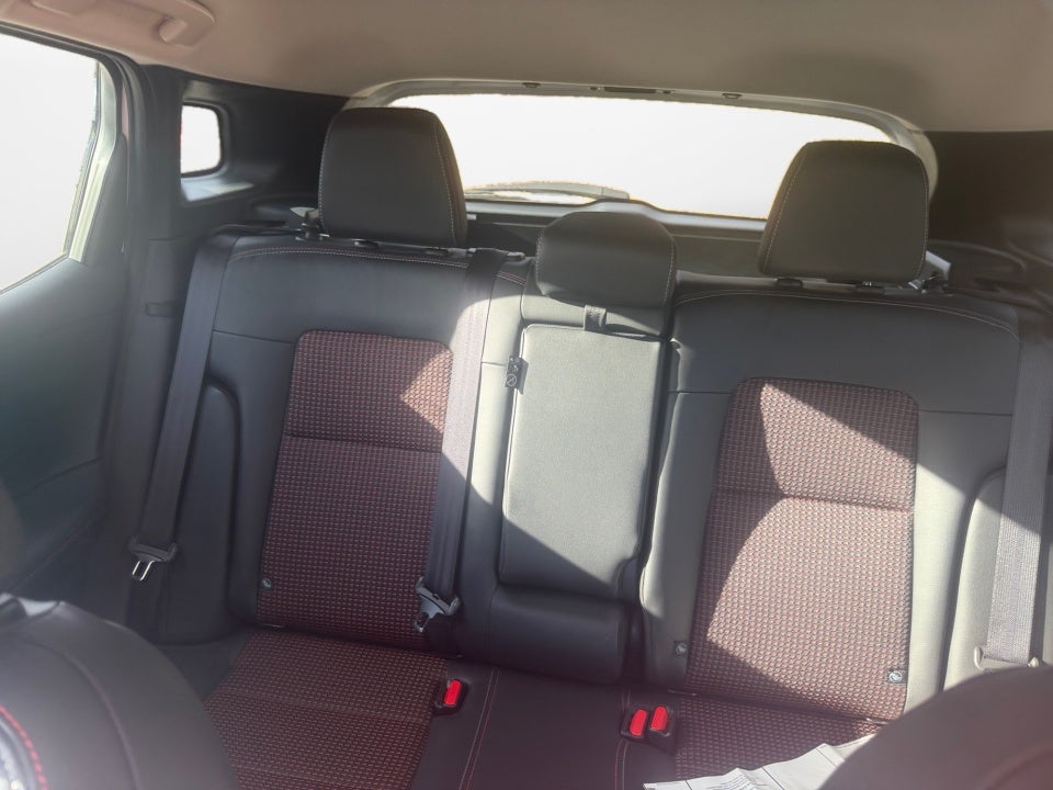 2025 Nissan Kicks SR Intelligent AWD