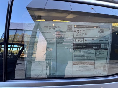 2026 Nissan Kicks SR