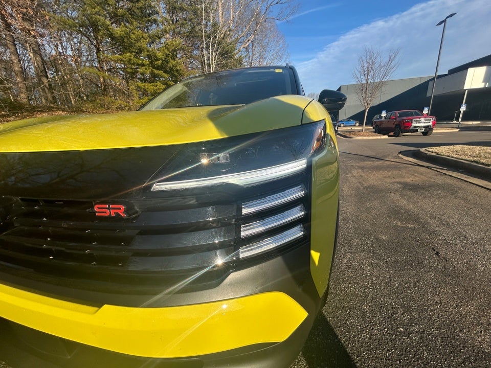 2025 Nissan Kicks SR FWD