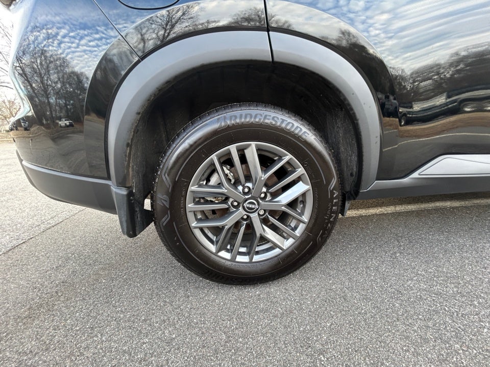 2025 Nissan Rogue S FWD