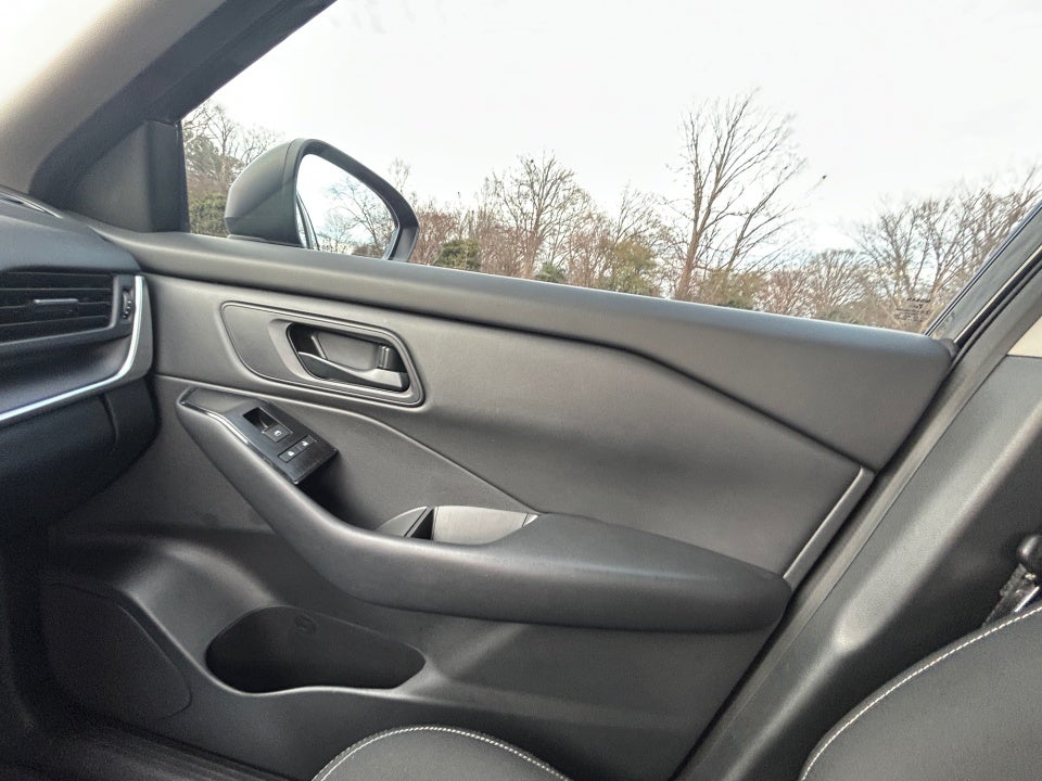 2025 Nissan Rogue S FWD