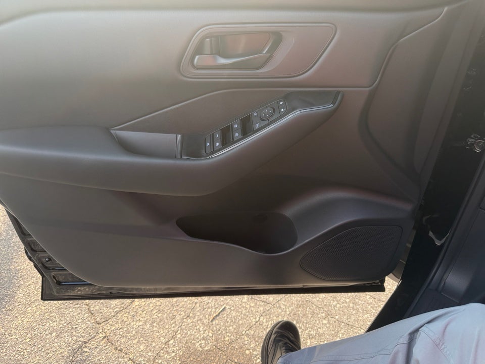 2026 Nissan Rogue S
