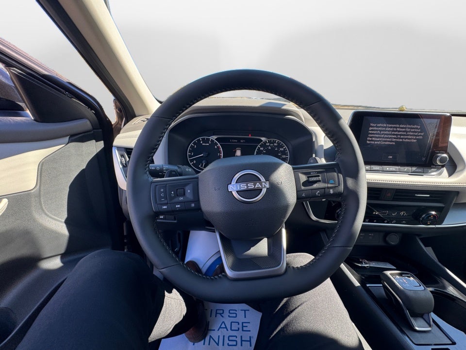 2025 Nissan Rogue SV FWD