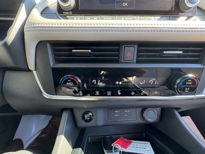 2025 Nissan Rogue SV FWD