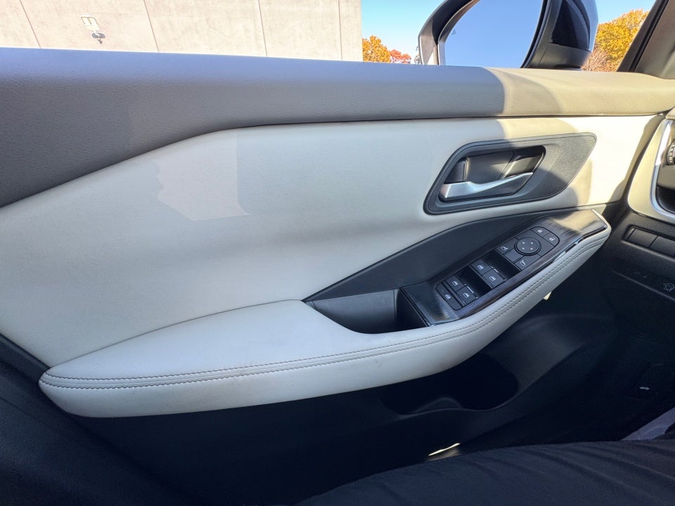 2025 Nissan Rogue SV FWD