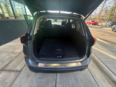 2025 Nissan Rogue SV FWD