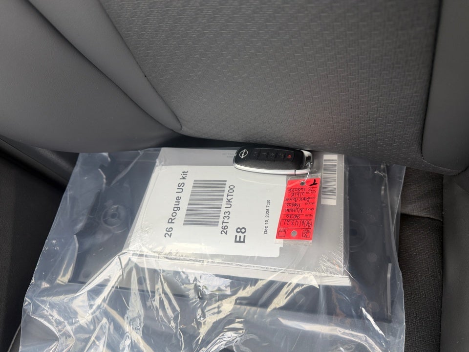 2026 Nissan Rogue Dark Armor