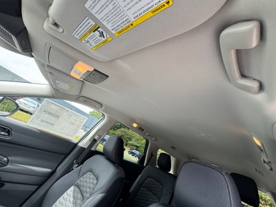 2025 Nissan Pathfinder SV 4WD