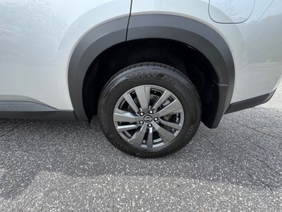 2025 Nissan Pathfinder SV 4WD