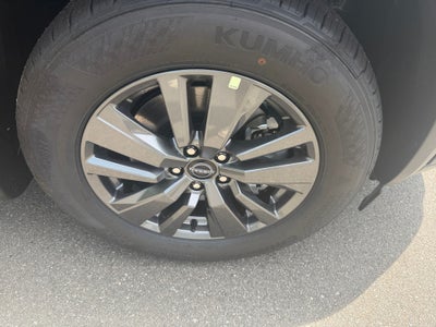 2026 Nissan Pathfinder SV