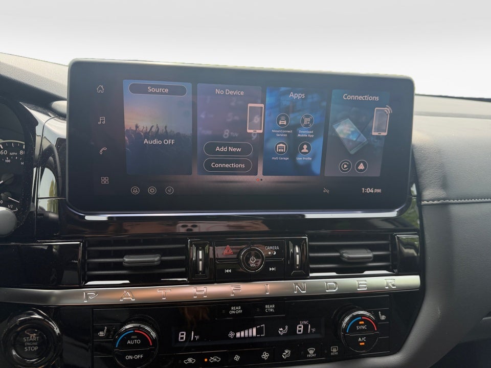 2026 Nissan Pathfinder SV