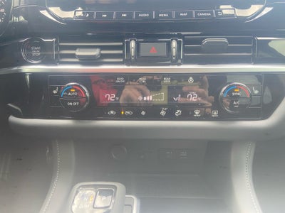 2025 Nissan Pathfinder SL FWD