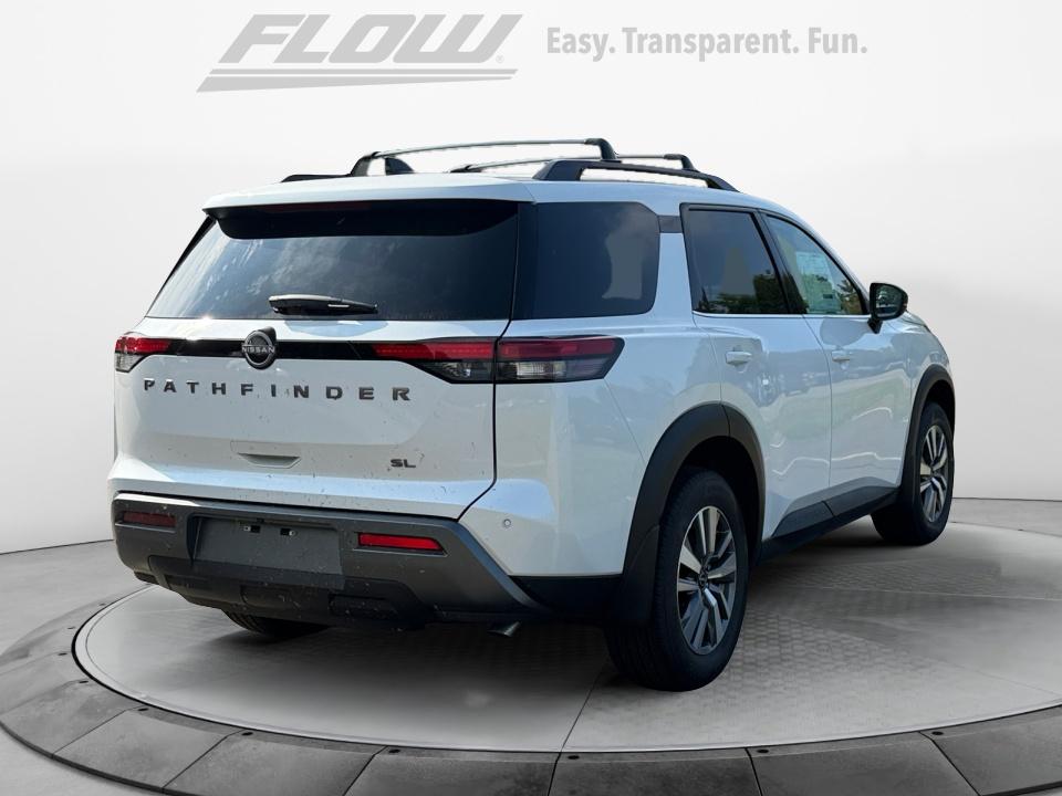2026 Nissan Pathfinder SL