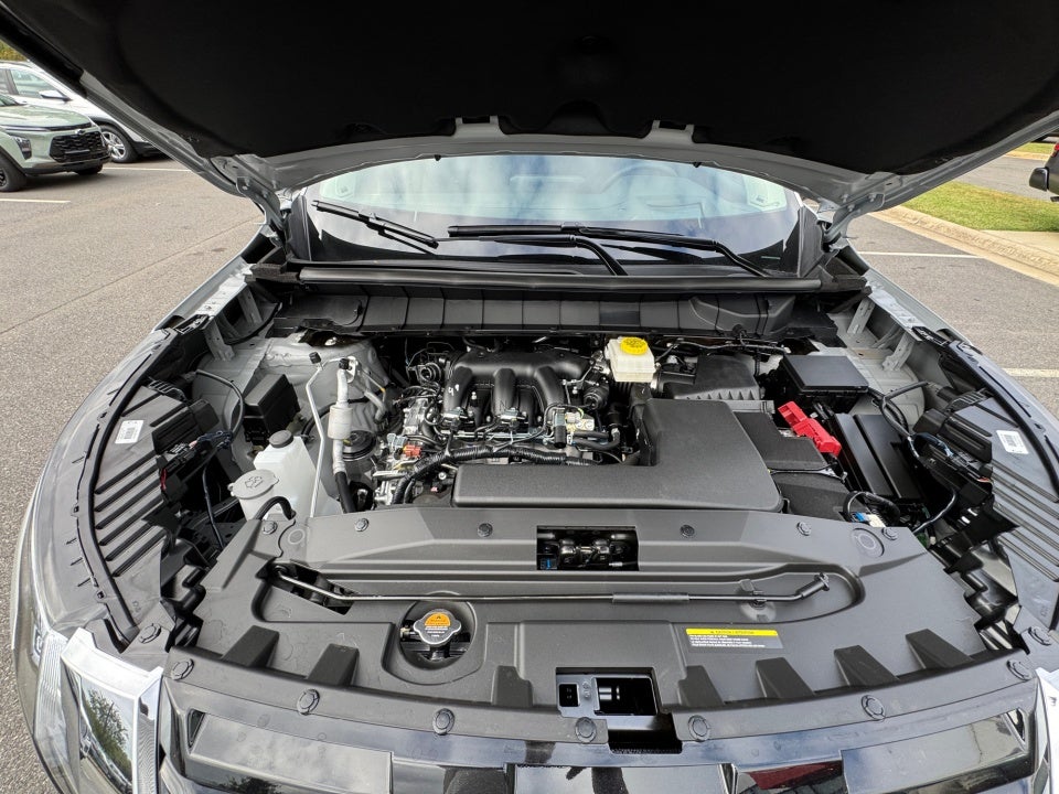 2025 Nissan Pathfinder Platinum FWD