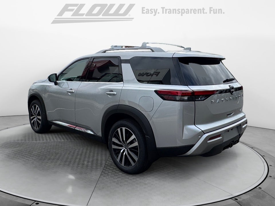 2025 Nissan Pathfinder Platinum FWD