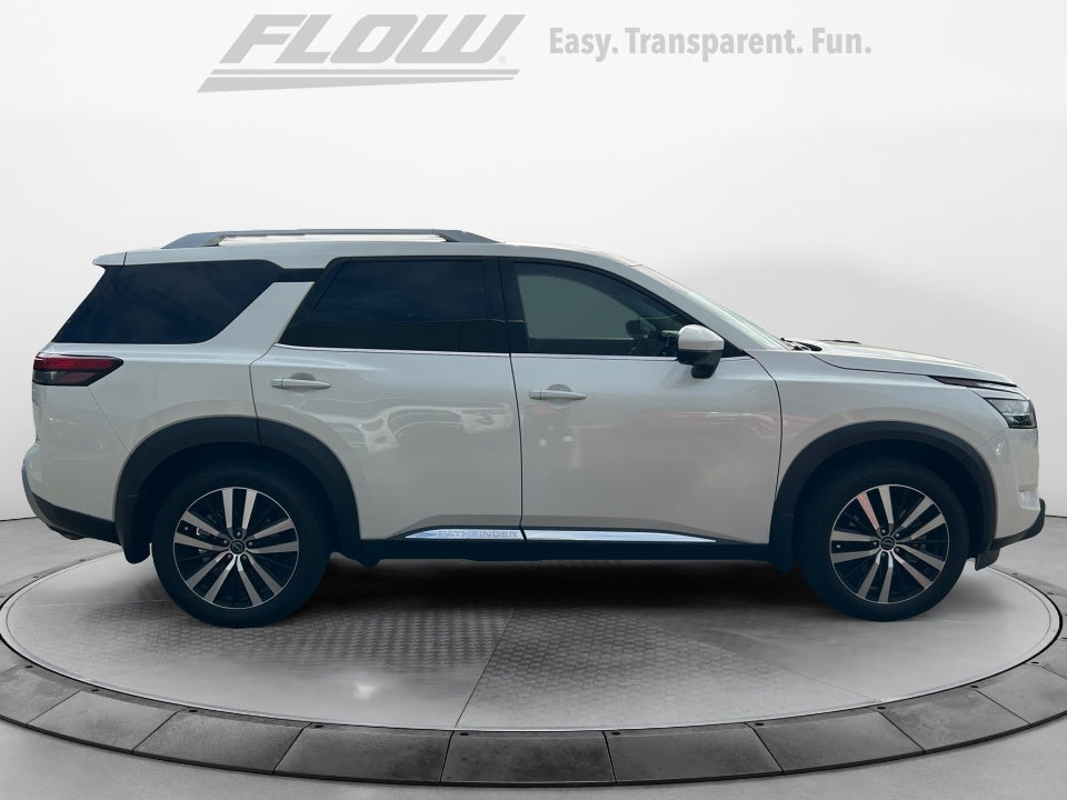 2024 Nissan Pathfinder Platinum FWD