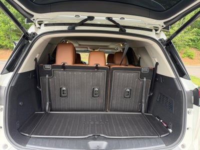 2024 Nissan Pathfinder Platinum FWD