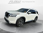 2024 Nissan Pathfinder Platinum FWD