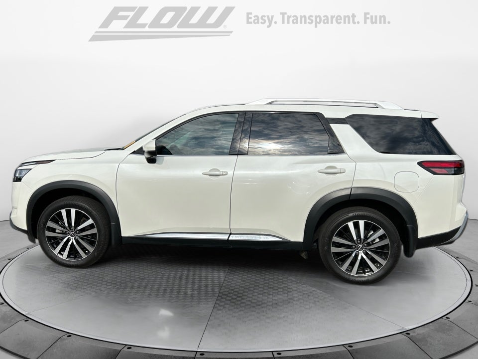 2024 Nissan Pathfinder Platinum FWD