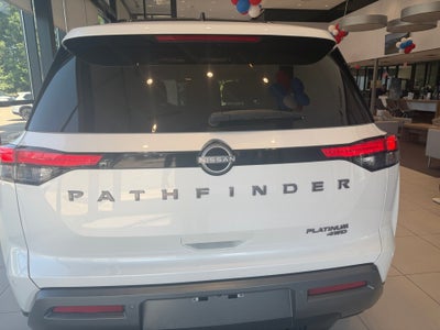 2026 Nissan Pathfinder Platinum
