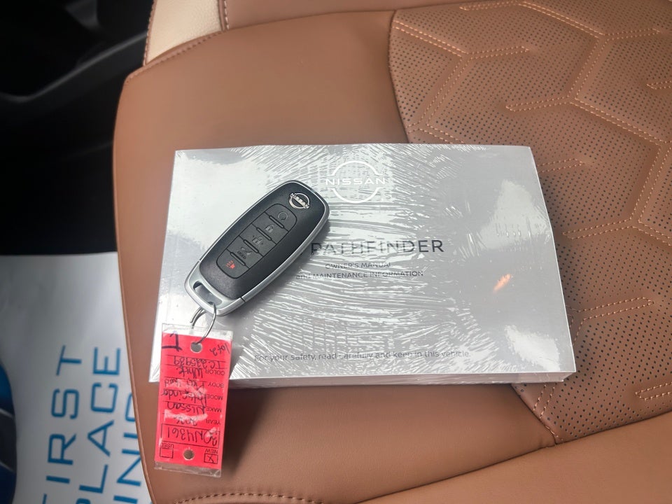 2026 Nissan Pathfinder Platinum