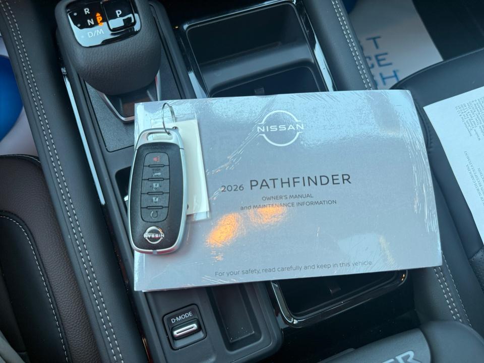2026 Nissan Pathfinder Platinum